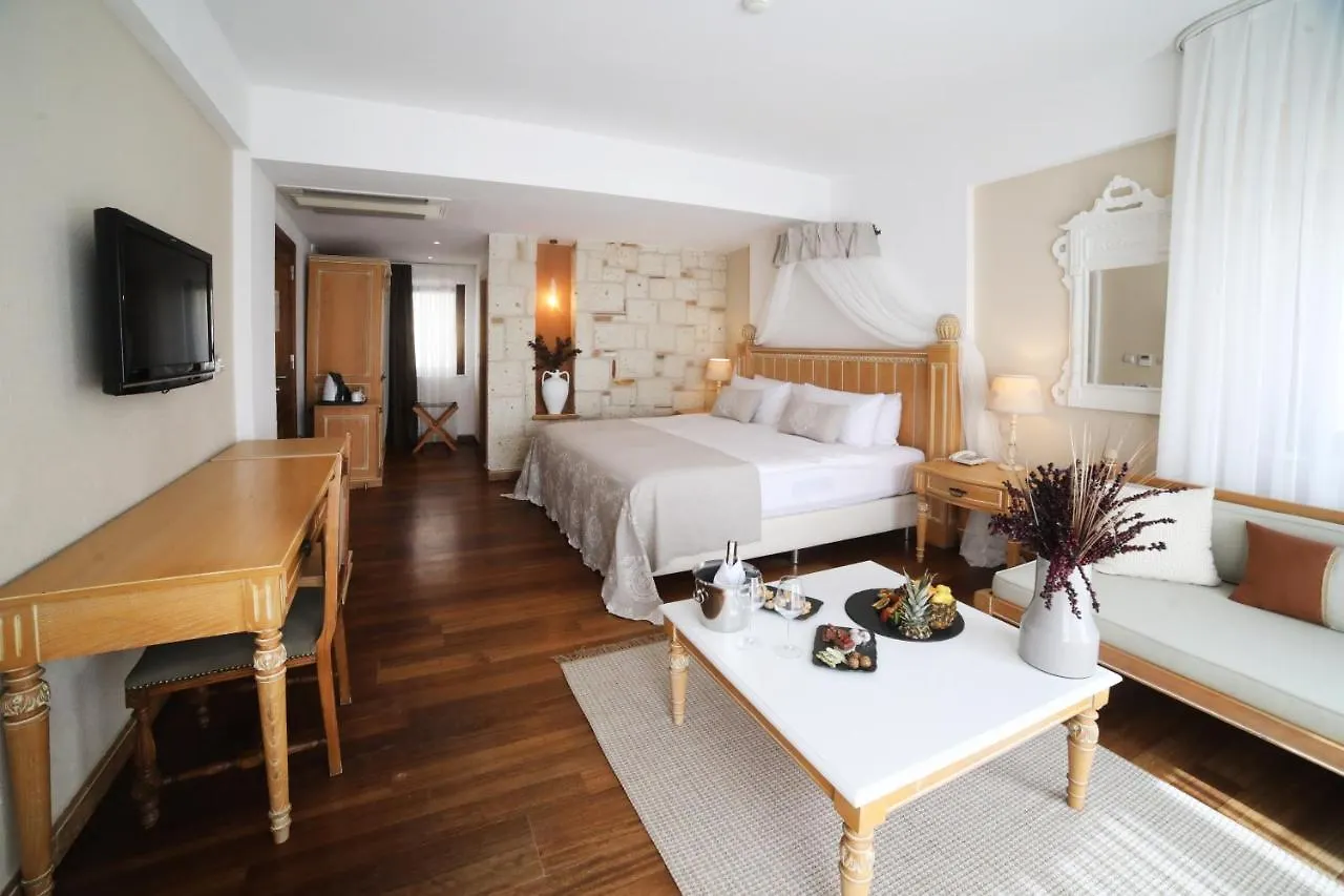 Hotel Cocos The Club Solto Alaçatı