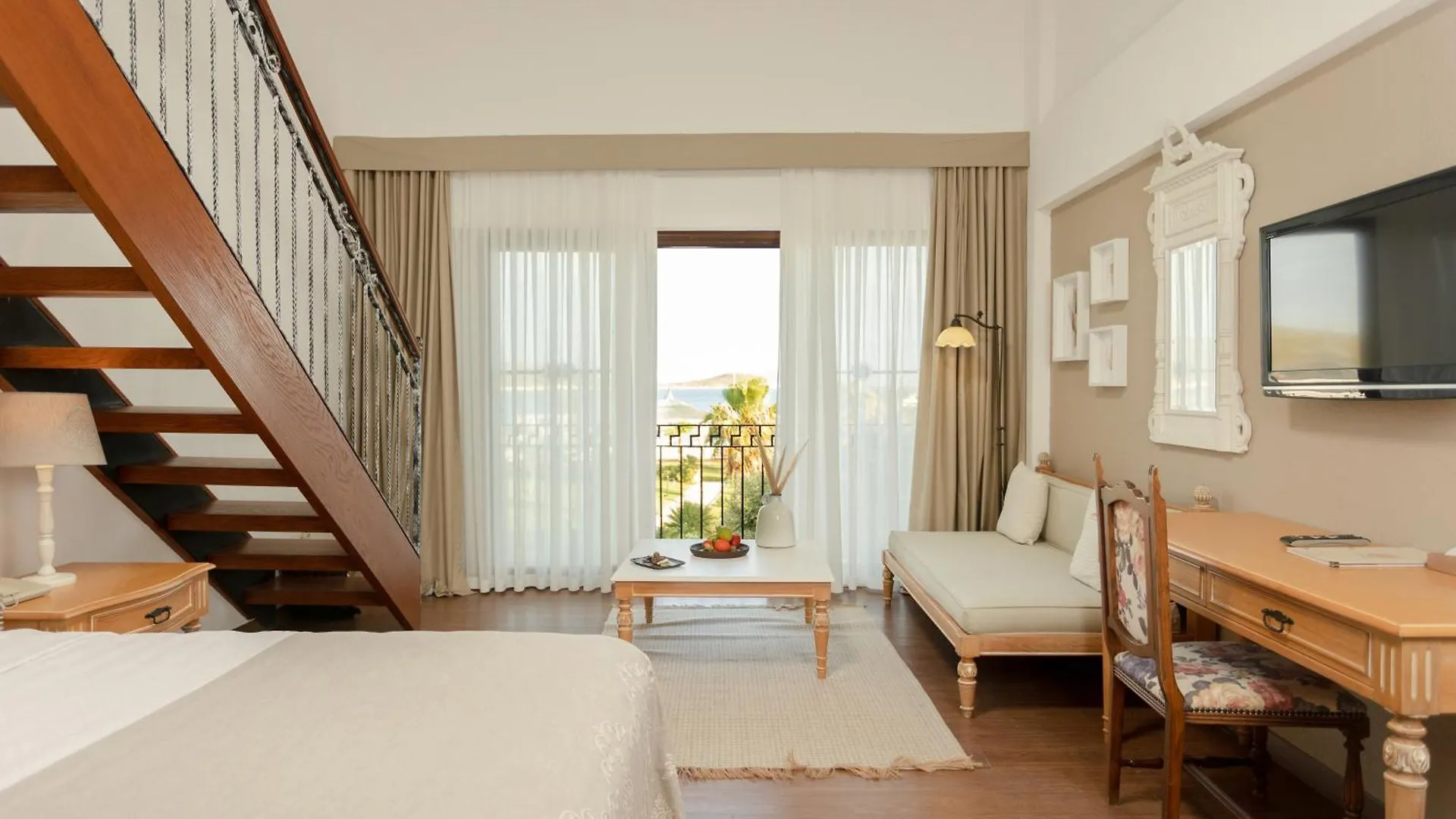Hotel Cocos The Club Solto Alaçatı